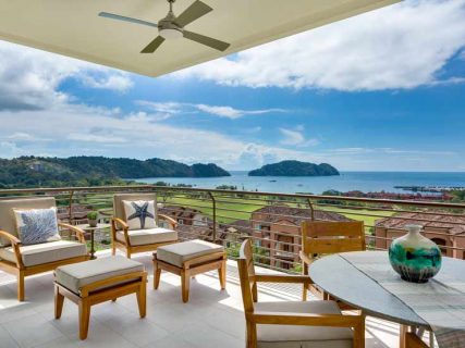 Terrace in Montecielo Residences